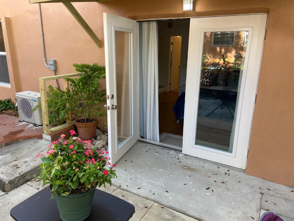 Mermaid'S Cottage West Palm Beach Exterior photo