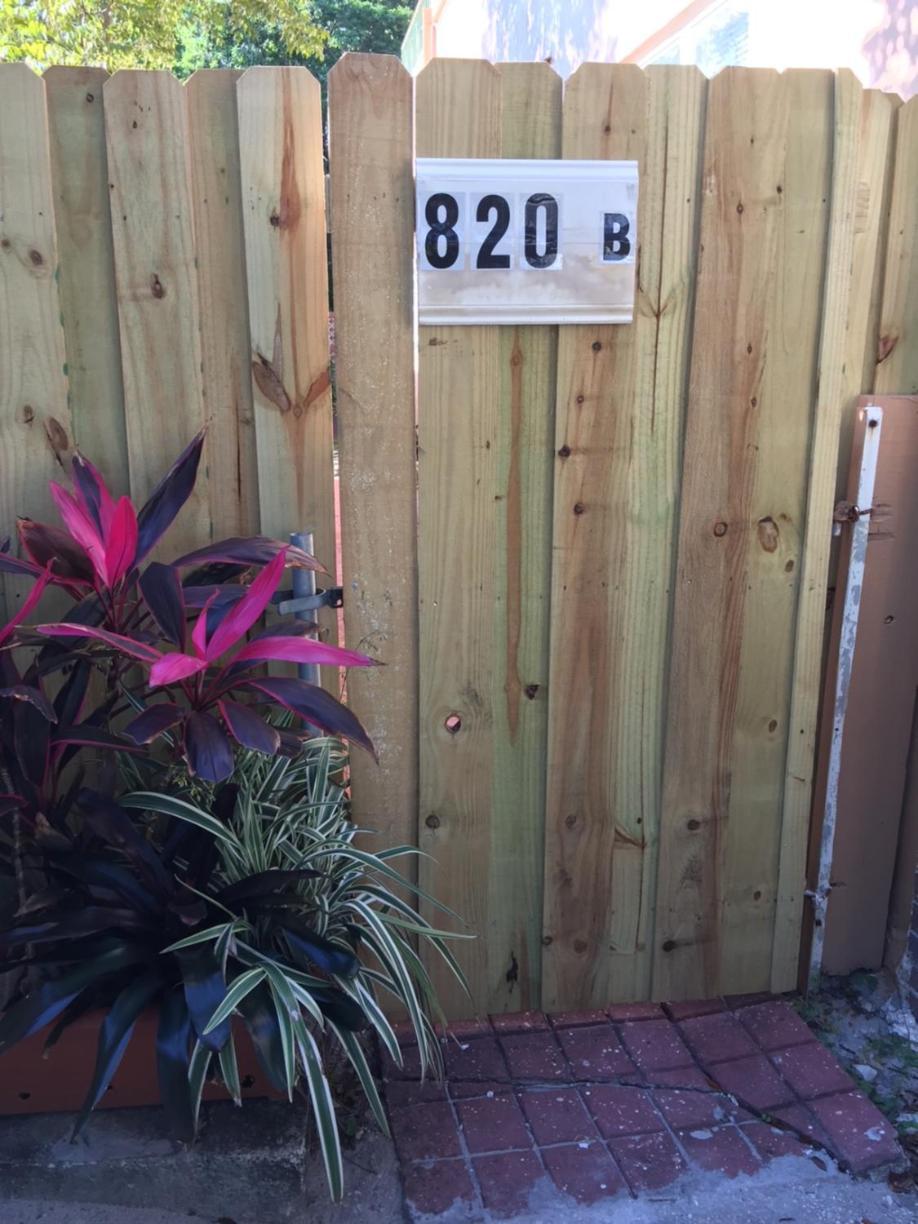 Mermaid'S Cottage West Palm Beach Exterior photo